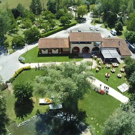 キャンプ場 Camping 3 Etoiles - Piscine - Ccaaaeh Nailloux