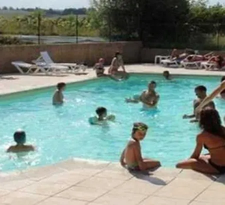 Camping 3 Etoiles - Piscine - Ccaaaeh Nailloux